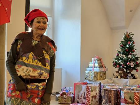 Člani društva Sožitje Kamnik so se veselili prihoda Božička  (3)